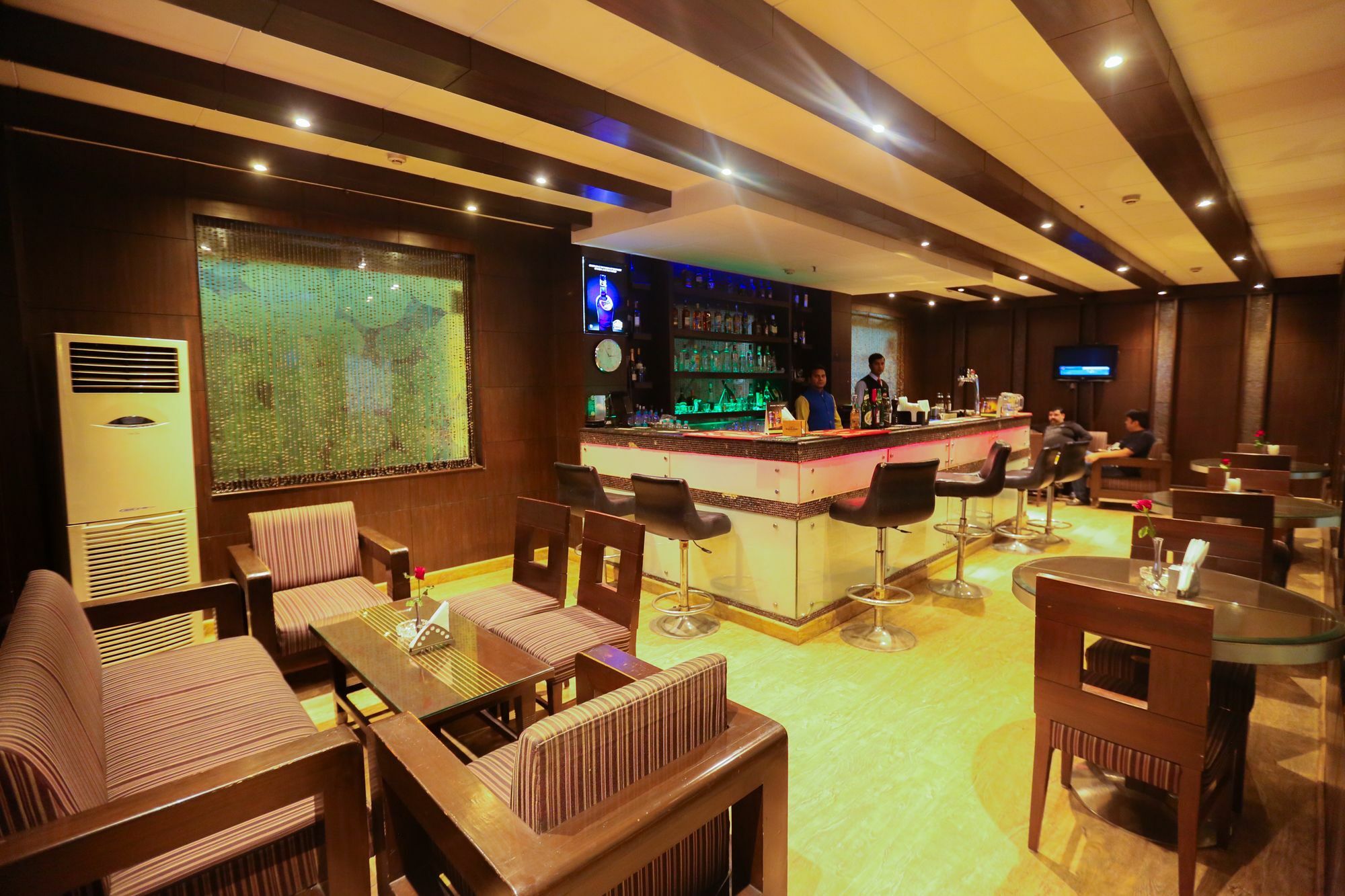Cs Boutique Hotel Faridabad Bagian luar foto